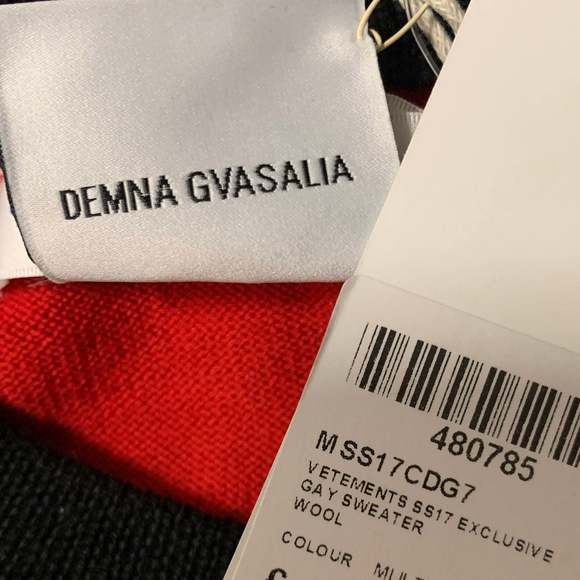 VETEMENTS X CDG SS17 Gay Flag Multi-Color Wool Crew-Neck Pullover - Picture 5 of 7